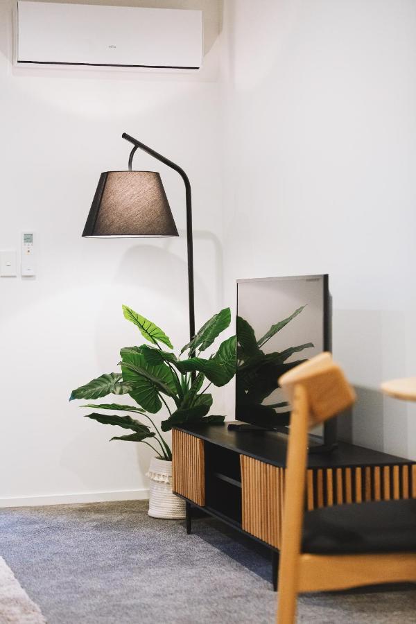 1 Bed Central City Deluxe W/Carpark Christchurch Ngoại thất bức ảnh